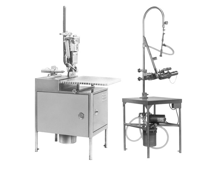 Vacuum clipper machines